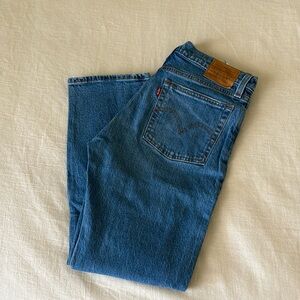 Wedgie straight Levi’s jeans